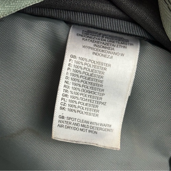 The North Face Womens Jester Backpack - Picture 9 of 10